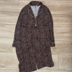 Nordstrom Leopard Print Pajama Set women’s size XS. Worn three times.